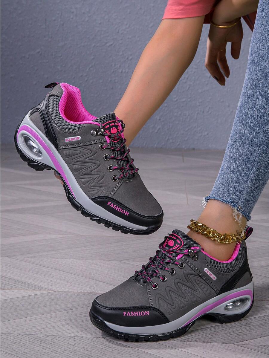 Sonnentritt Terrain Damenschuh: robuster Komfortschuh für Wanderungen, Alltag und jede Tour.