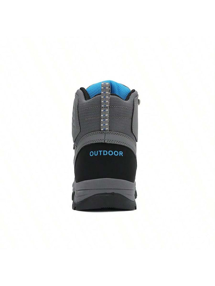 Robuster Herren Trekkingstiefel, wasserdicht und bequem für anspruchsvolle Wanderungen.