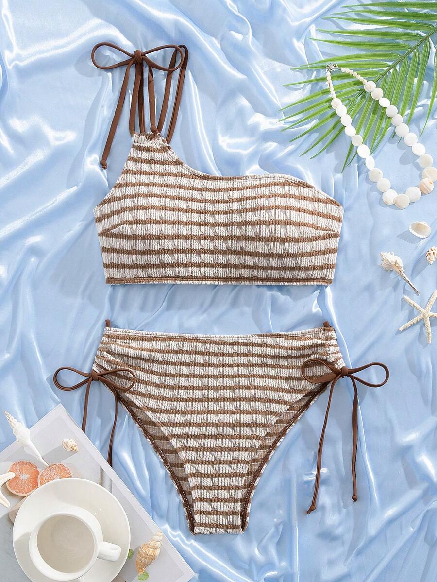 Komfortabler Damen High Waist Streifenbikini Zweiteiler, verstellbar & bügellos. Must-have Bademode.