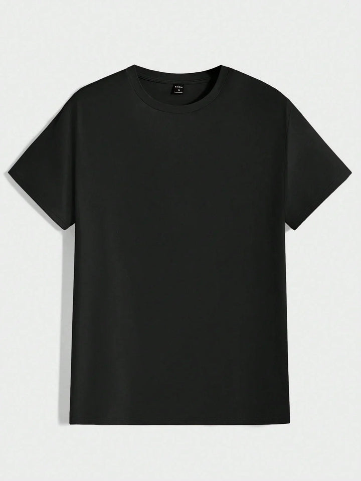 Stylisches Herren Kurzarm T-Shirt mit Rundhals und Struktur. Vielseitiges Basic für elegante Outfits im Alltag.