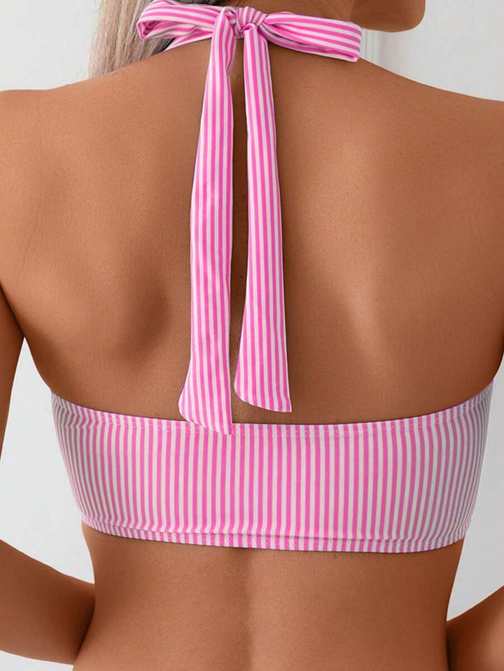 Stilvoller Damen Bandeau Bikini in gestreifter Optik, High Waist Unterteil, 2-Teiler.