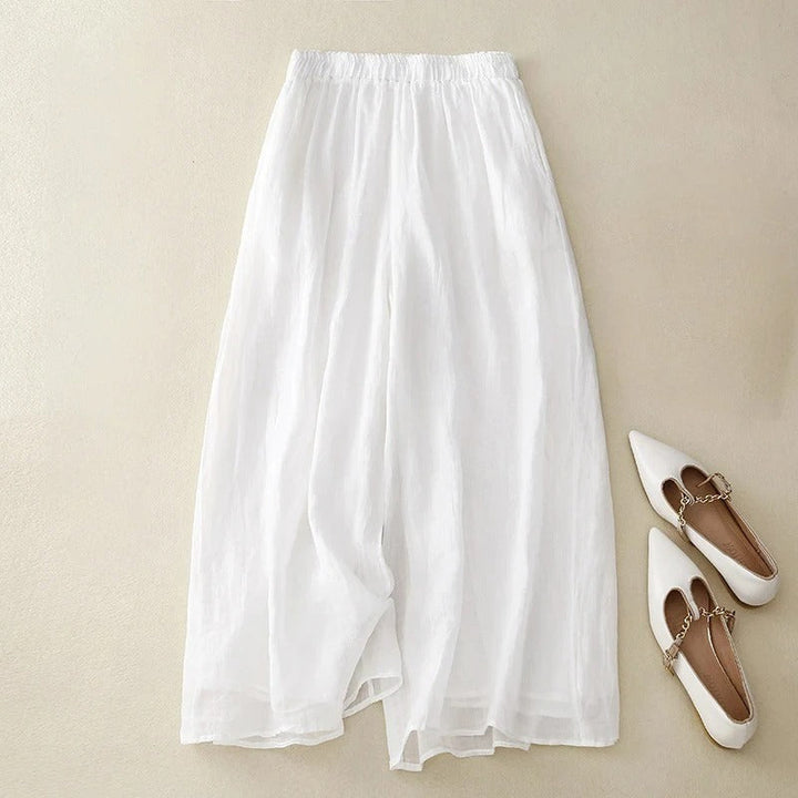 Damen-Sommerhose mit geradem Bein, leicht und bequem, vielseitig kombinierbar für Freizeit & Alltag.