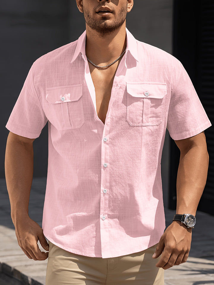Herren Kurzarm Freizeithemd für lässigen Sommer-Look mit Brusttaschen und Reverskragen.