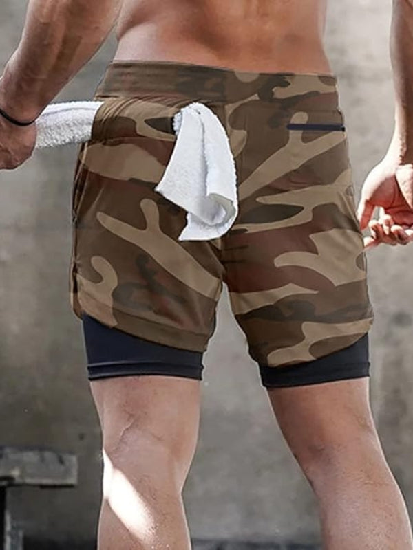 Felix 2-in-1 Herrenshorts in Aktion. Ideal für Sommer-Training & Freizeit. Hoher Tragekomfort beim Sport.