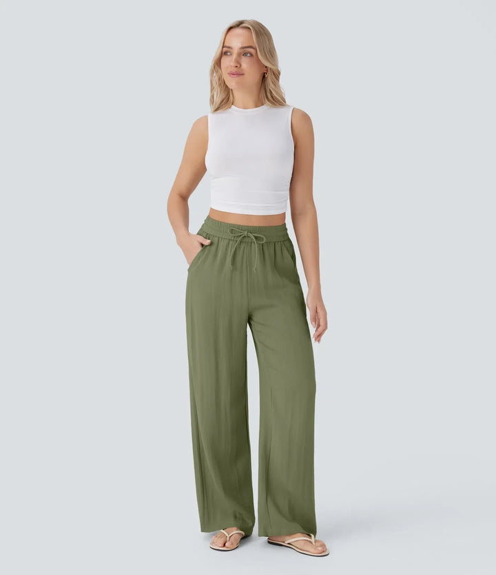 Stilvolle Damenhose mit weitem Bein. Sommerliche Freizeithose, bequem. Kordelzug & Seitentaschen.