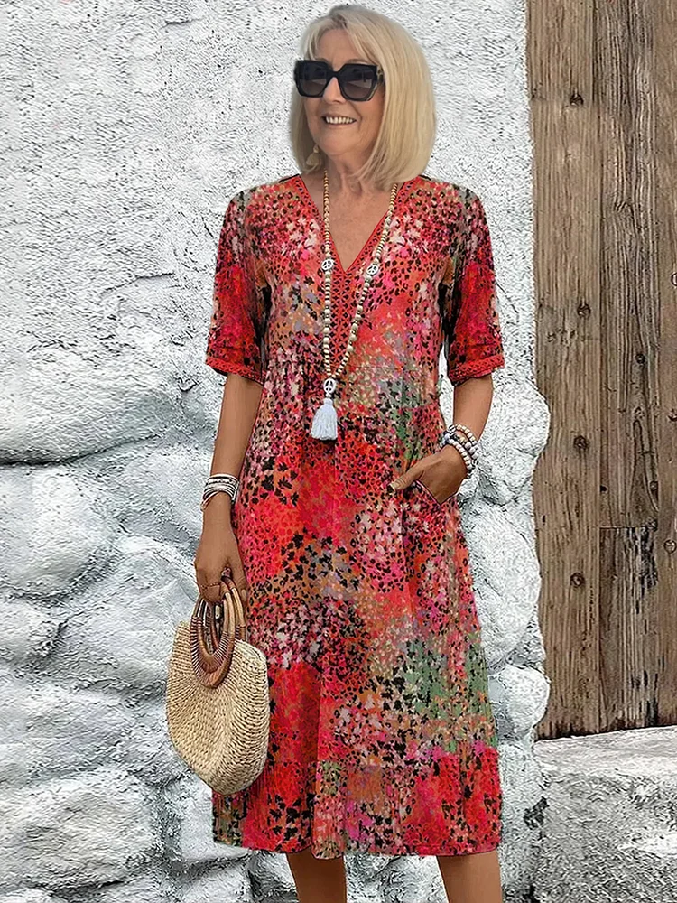Beiges Damen Blumen Midikleid, V-Ausschnitt, A-Linie. Elegantes Sommerkleid für Freizeit & Urlaub.