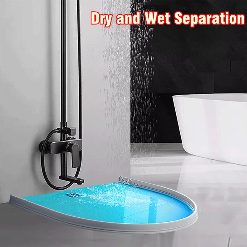 Flexibler Silikon-Wasserstopper, ideal als Duschbarriere und Bodenschutz im Bad.