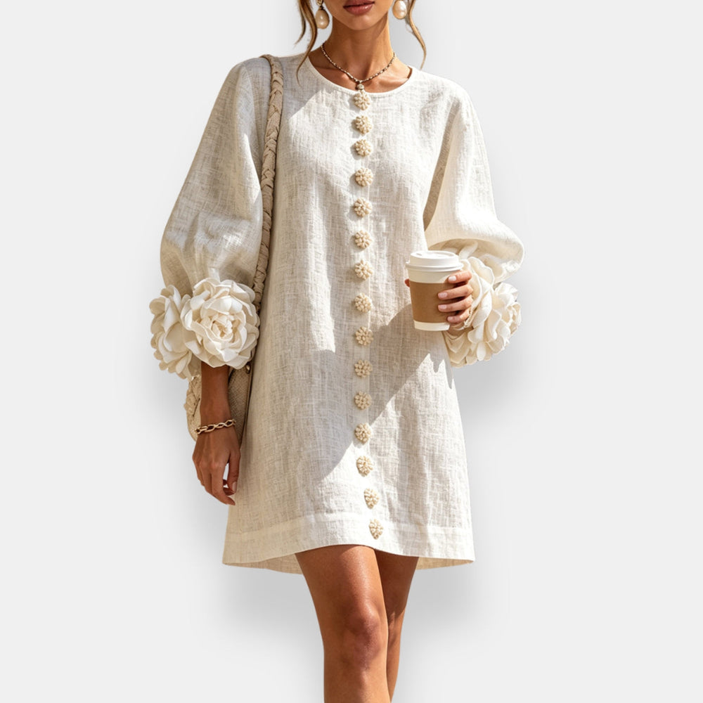 Elegantes Damen Sommerkleid mit feinem Blütenrelief und Knopfleiste, perfektes Freizeitkleid.