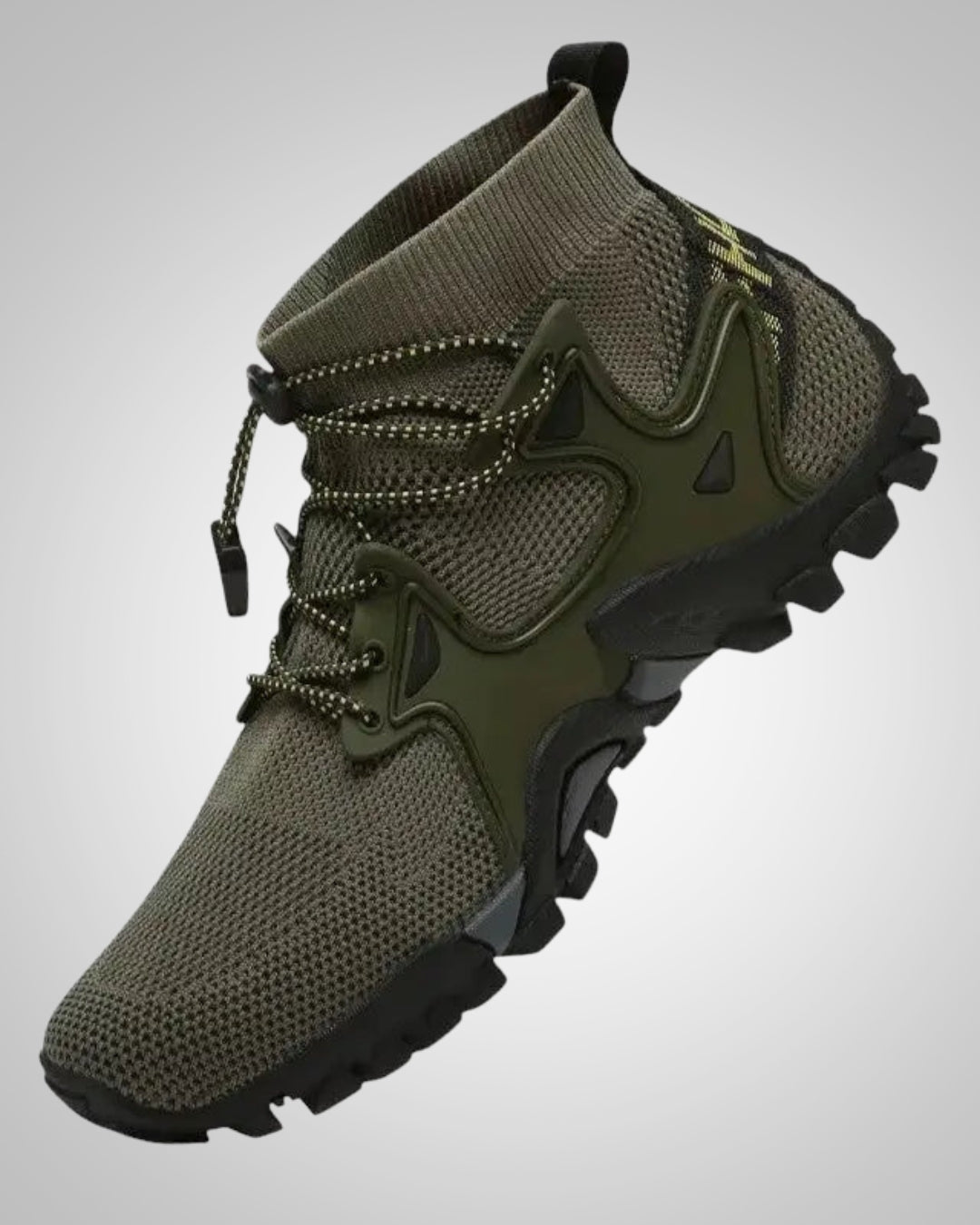 Orthopädische Bergschuhe, grün, mit starker Profilsohle für sicheren Halt bei anspruchsvollen Wanderungen.