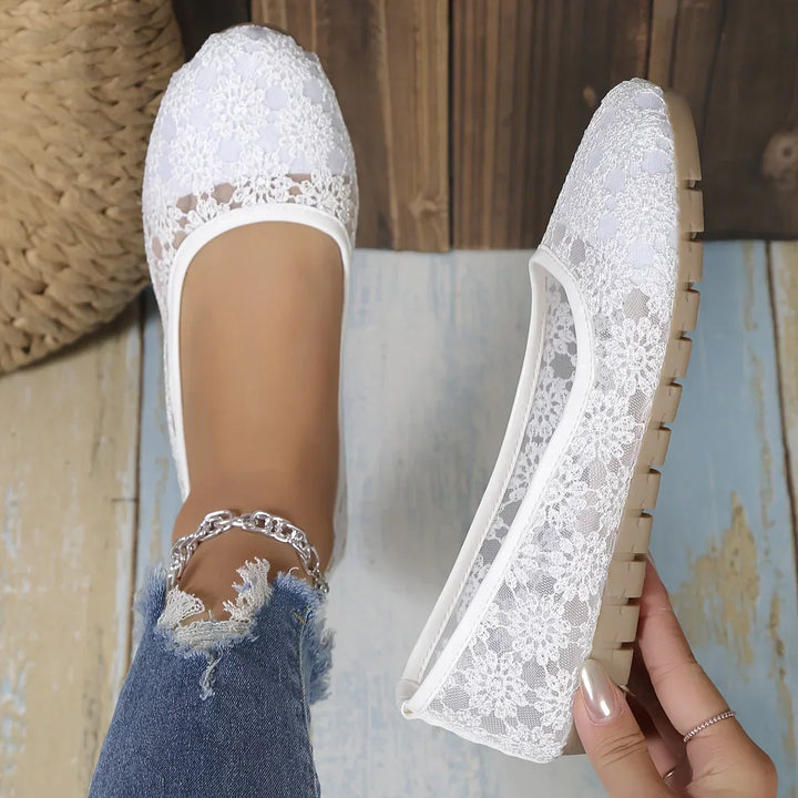 Elegante Damen Ballerinas mit Blumenmuster für Frühling & Sommer. Flache, bequeme Freizeitschuhe.