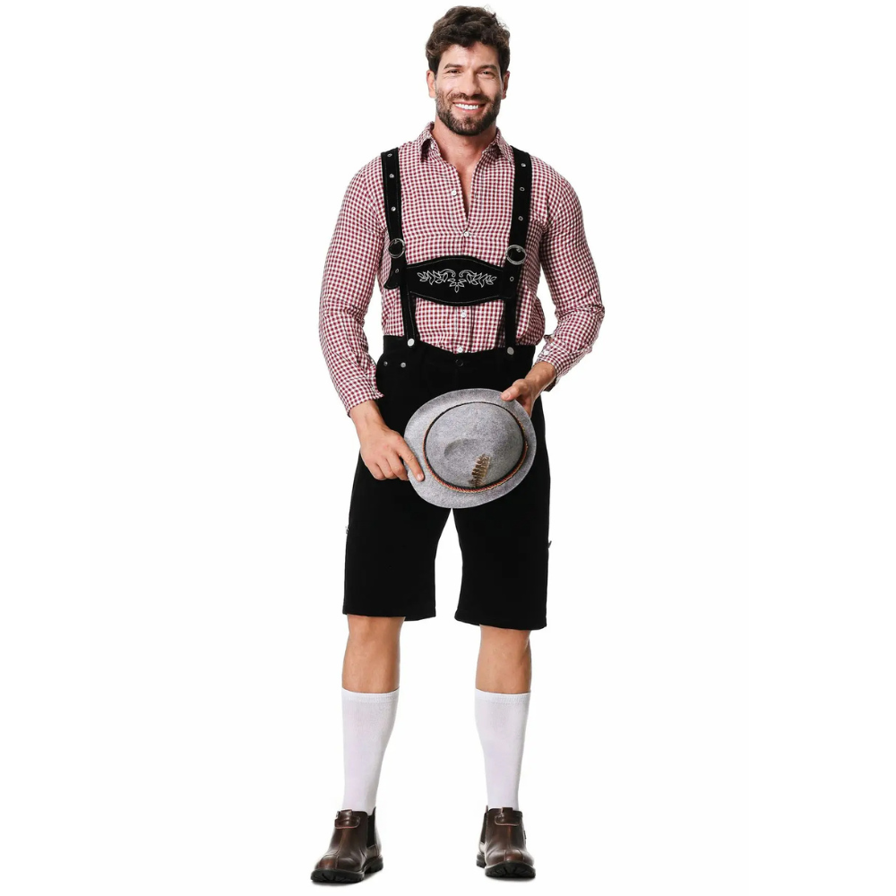 Traditionelles braunes Herren Trachten-Set mit bestickter Lederhose, weißem Hemd und bayerischer Krawatte.