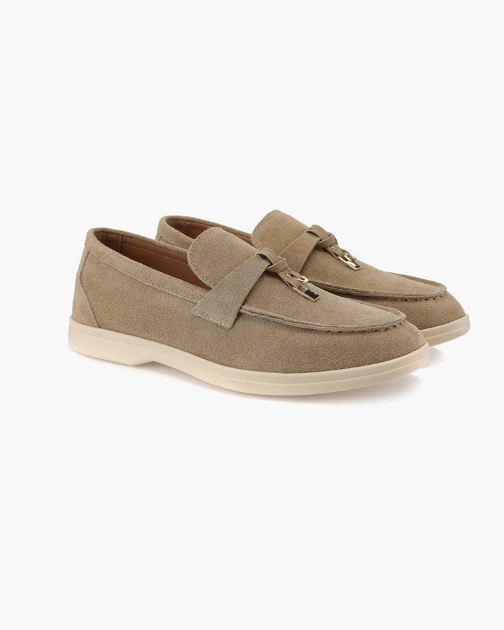 Elegante Damen Loafer, Schwarz, mit feiner Steppnaht. Klassische Business & Freizeitschuhe.