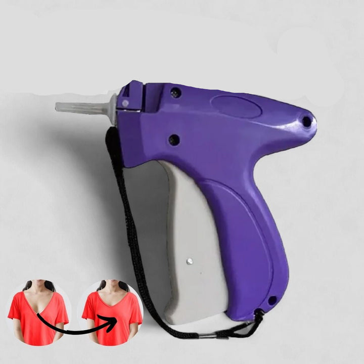 Tragbare Mini-Nähmaschine von Stitchly für schnelle Reparaturen unterwegs. Ideal für Reisen und Notfälle.
