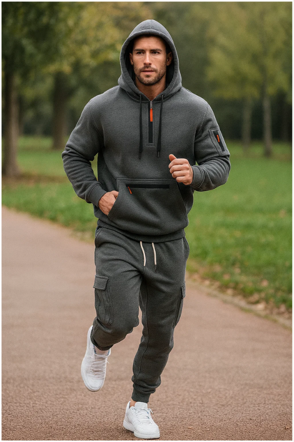 Danon sportliches Herren-Winterset: warmer Hoodie & Jogginghose für Komfort & Stil. Ideal für Freizeit.