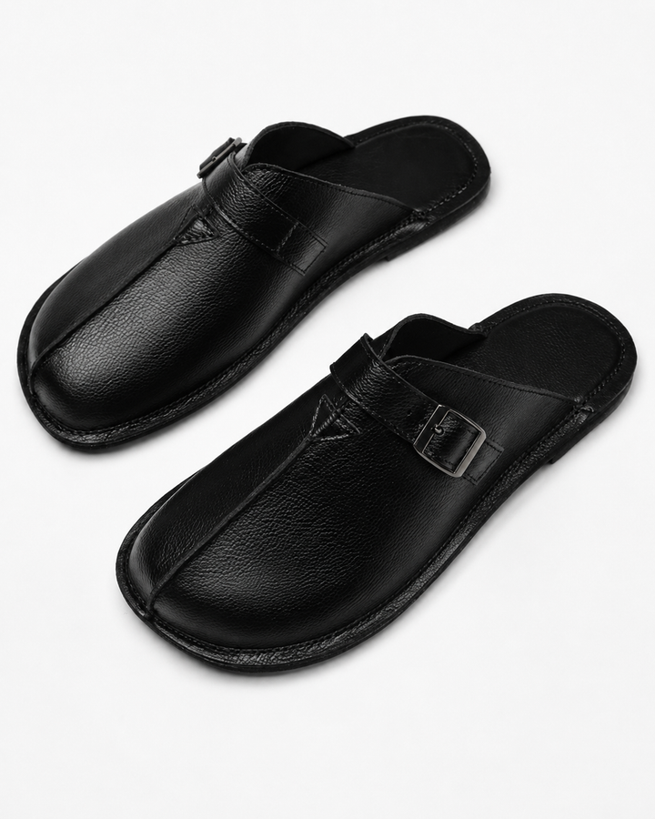 Leichte Slip-on Herren Halbsandalen für den Sommer. Bieten hohen Komfort für Urlaub, Reisen & Alltag.