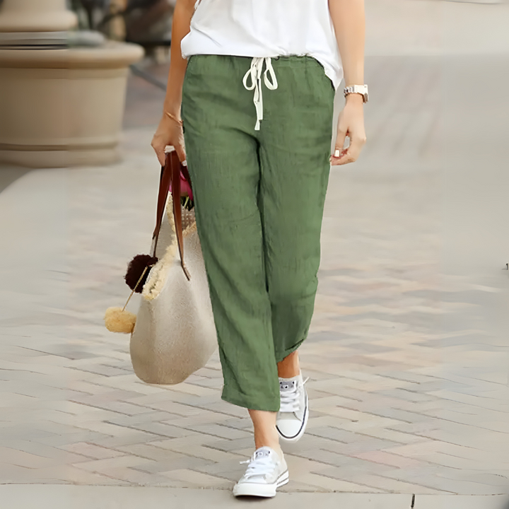 Locker sitzende Damen Kordelzug Hose aus leichtem, atmungsaktivem Stoff für den Sommer.
