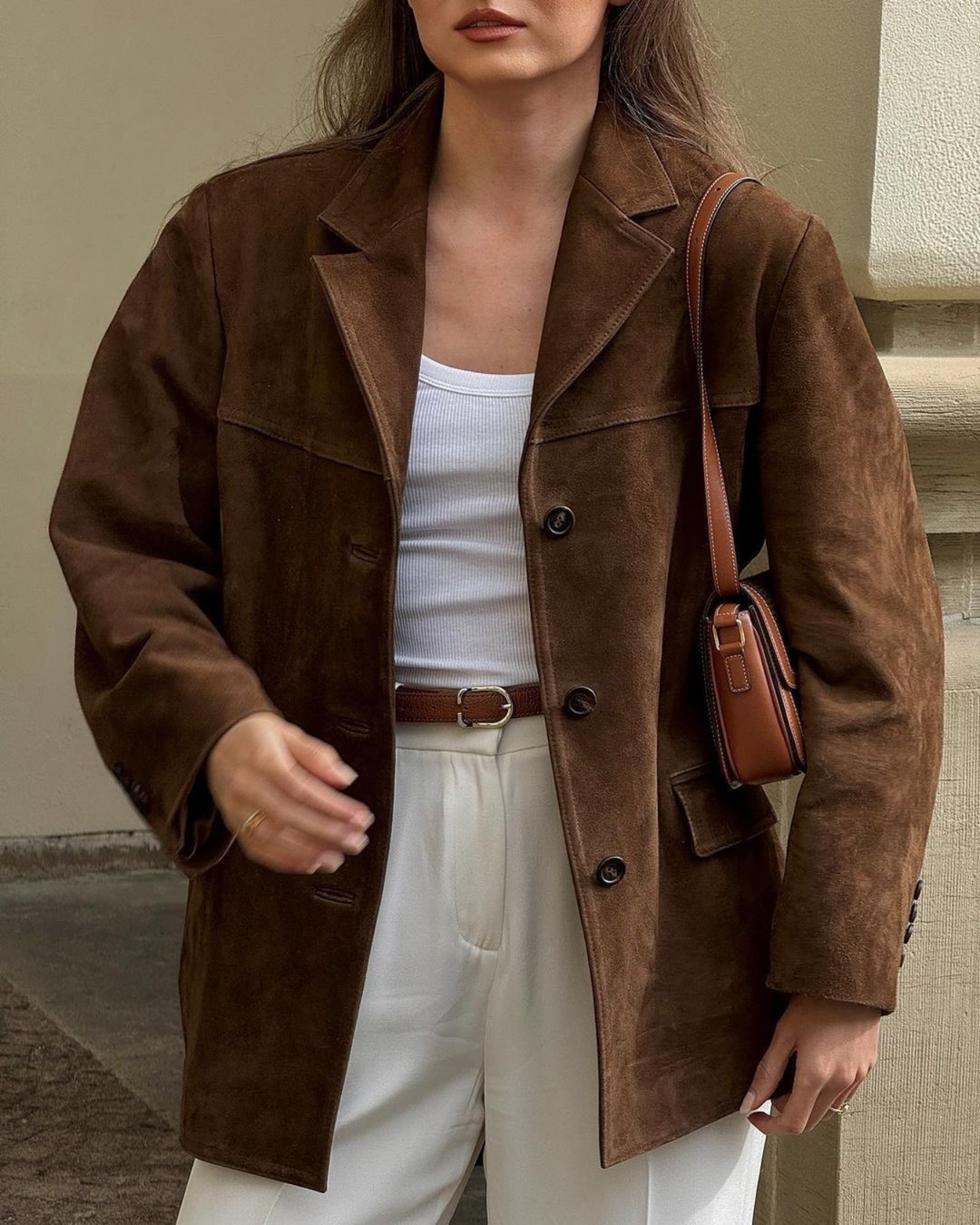 Eleganter Damen Klassik-Blazer mit Ein-Knopf-Verschluss für Business & formelle Anlässe. Vielseitige Damenmode.