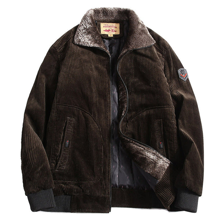 Herren Winterjacke in Khaki, warm und bequem, ideal für kalte Tage. Stilvolle Winterkleidung für Männer.