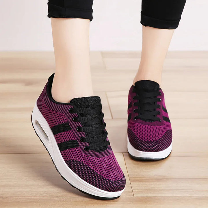 Unterstützende Damen Komfortschuhe mit optimaler Dämpfung, ideal für ermüdungsfreies Gehen.