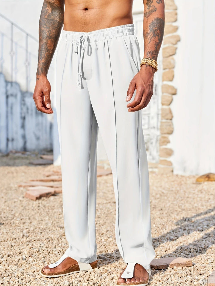 Elegante Herrenhose mit geradem, bequemem Schnitt. Knöchellang, ideal für Freizeit & Business Casual.