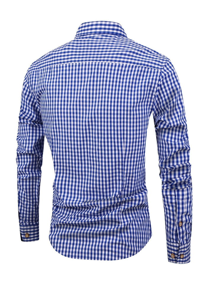 Klassisches Herren Karohemd in Regular Fit für Arbeit oder entspannte Freizeit-Looks.