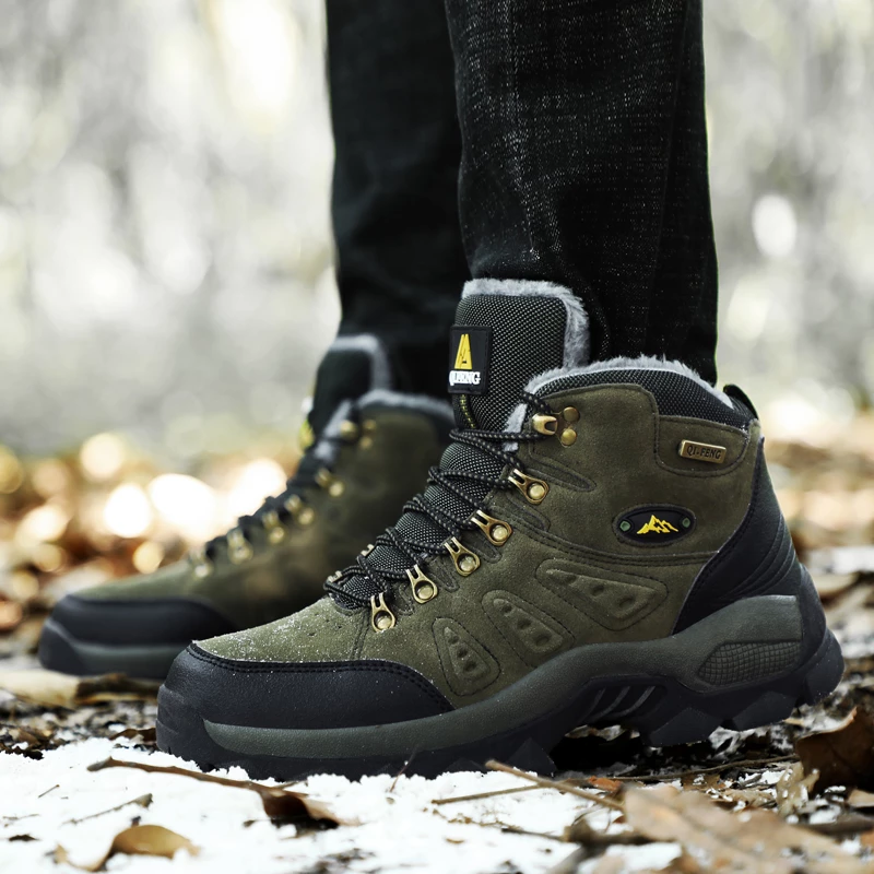 Dunkelgrüne Unisex Wanderschuhe: Robuste, wasserdichte Outdoor-Schuhe für Herren & Damen.
