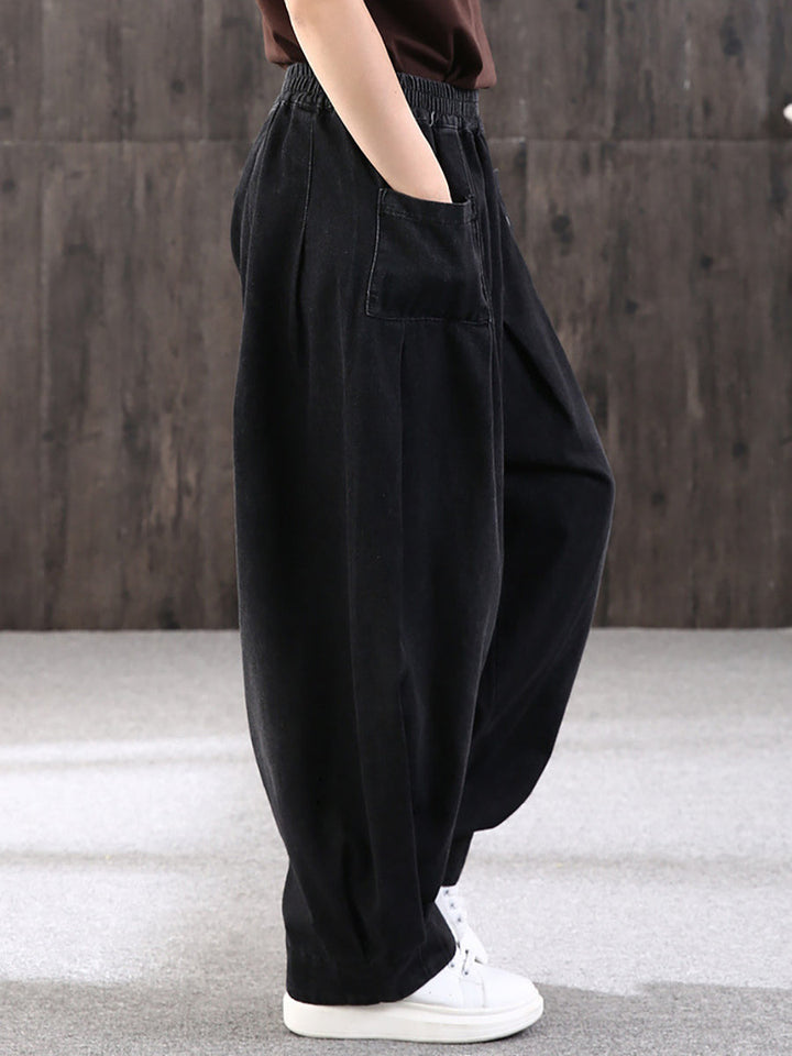 Komfortable, weite blaue Damen Baggy Jeans Hose mit elastischem Bund, die perfekte Freizeithose für Damen.