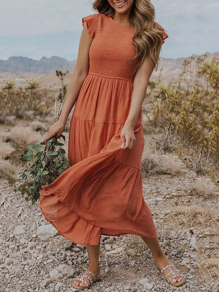 Elegantes, figurbetontes Damenkleid. Vielseitiges kurzes Kleid für Abend, Büro & Freizeit. Schwarz, modern.