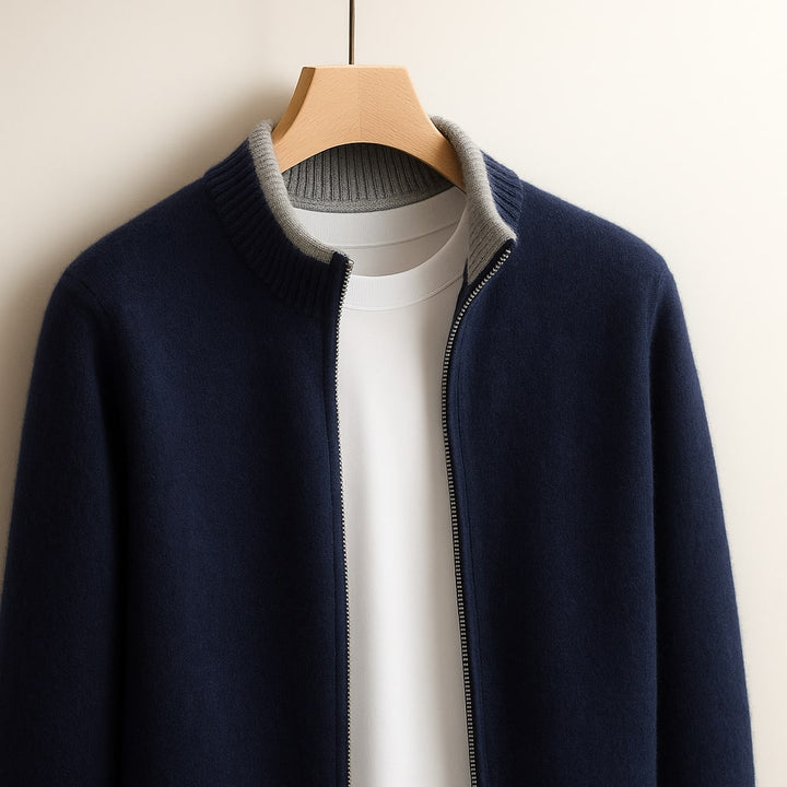 Komfortable Herren Winter Strickjacke mit Reißverschluss. Bequeme Oberbekleidung für stilvolle Casual-Looks.