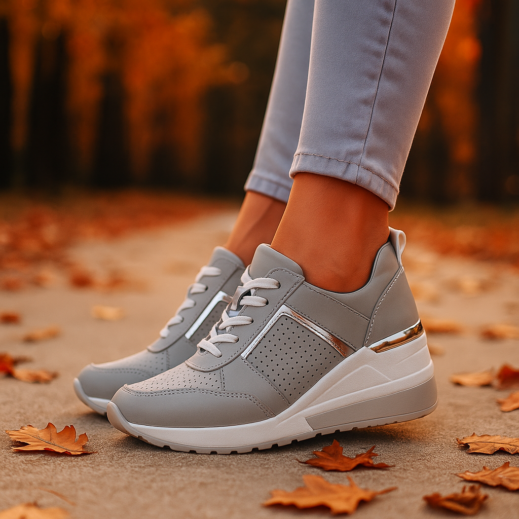 Damen Sneaker mit rutschfester Sohle, atmungsaktiv und weich für sicheren und bequemen Halt.