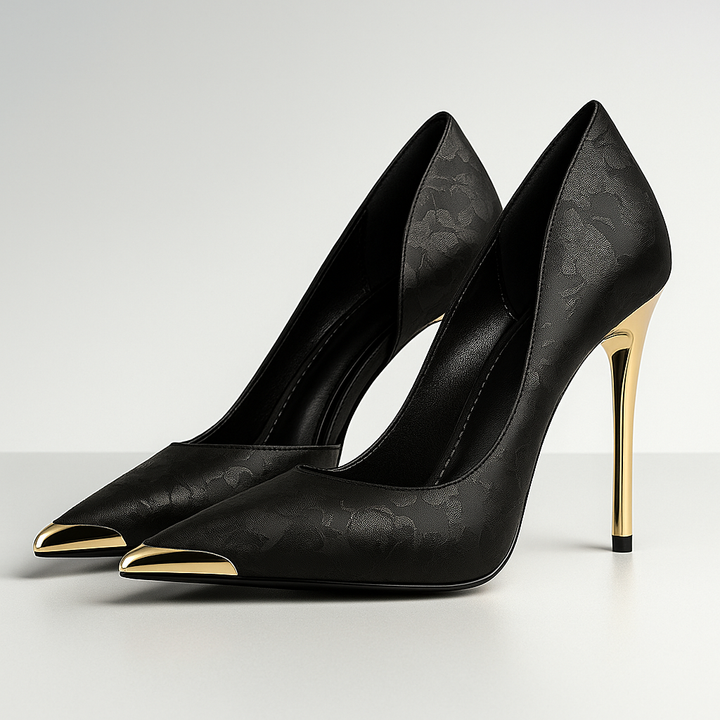 Festliche Damen Stiletto Heels mit einem luxuriösen Gold-Akzent, perfekt als elegante Partyschuhe.