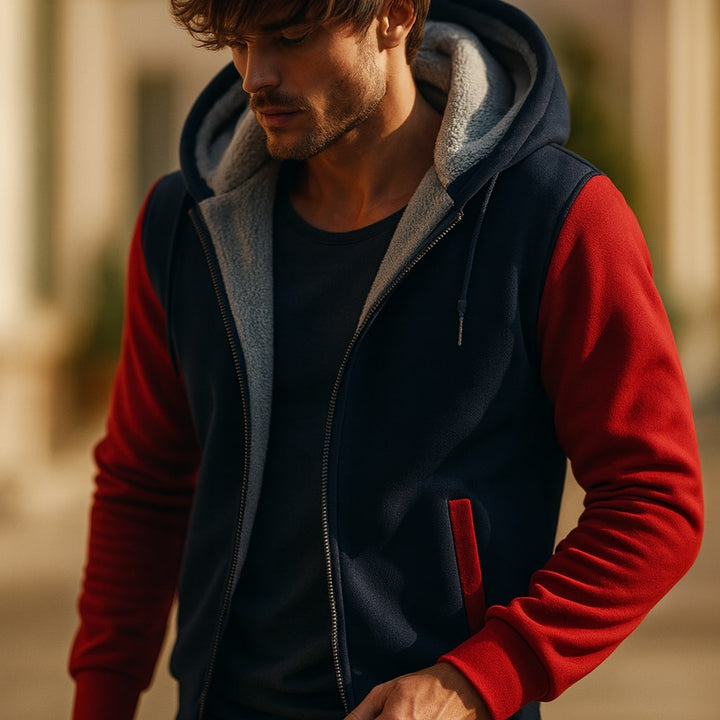 Kuschelige Damen Kapuzenjacke, weicher Reißverschluss-Hoodie für kühle Herbst- & Frühlingsabende. Bequem und warm.