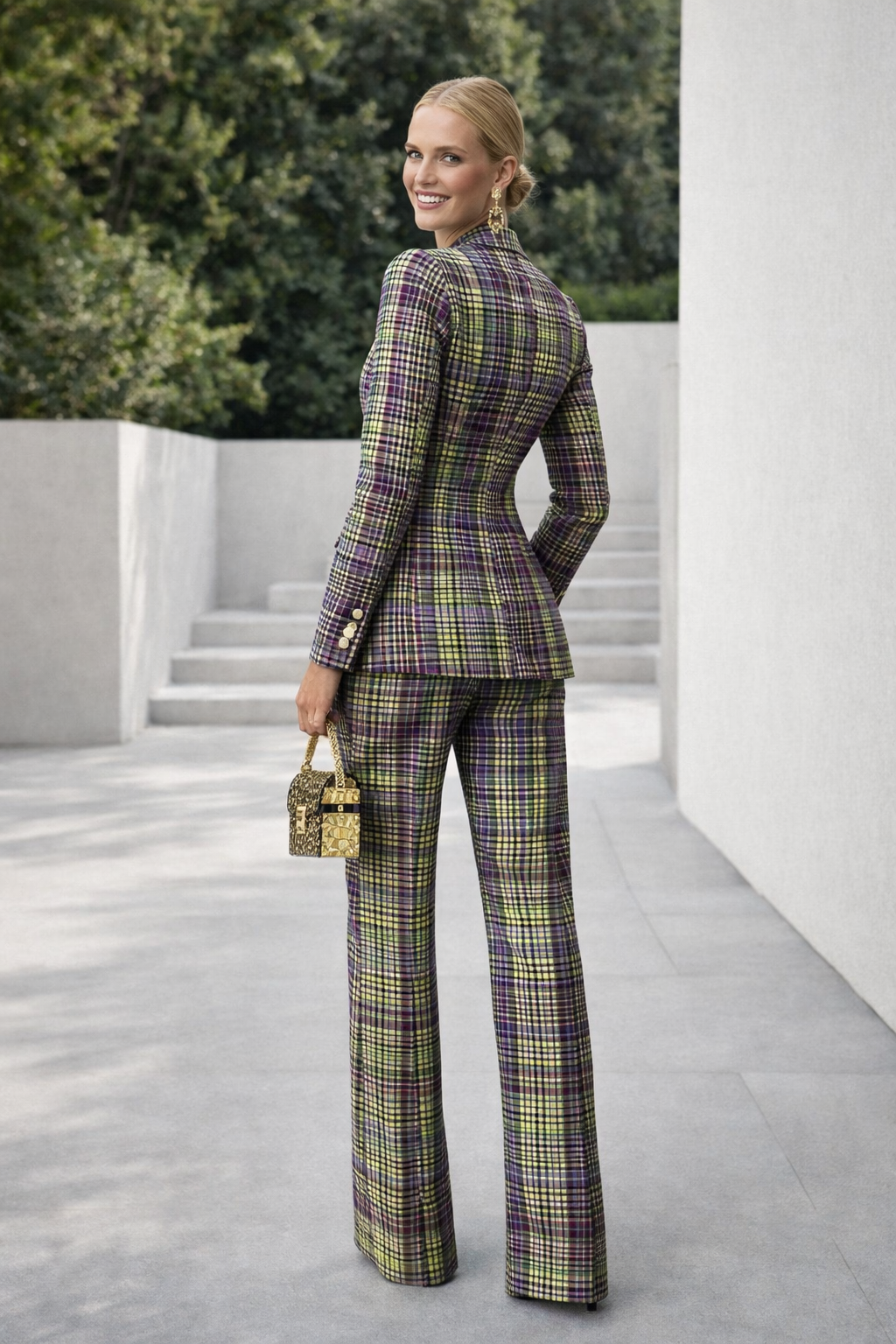 Hochwertiges Damen Business Set. Eleganter Zweiteiler mit Blazer und Hose für professionelle Outfits.