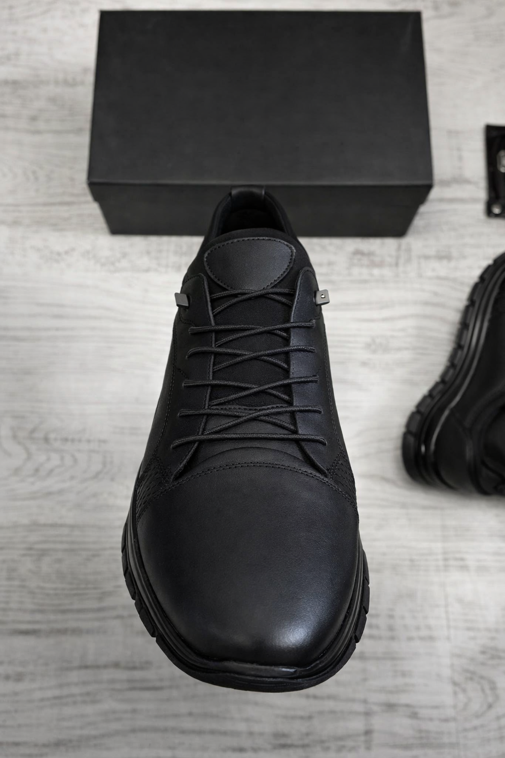 Hochwertige Herren Business-Schnürschuhe, elegante Kombination aus Stil & Tragekomfort für jede Gelegenheit.