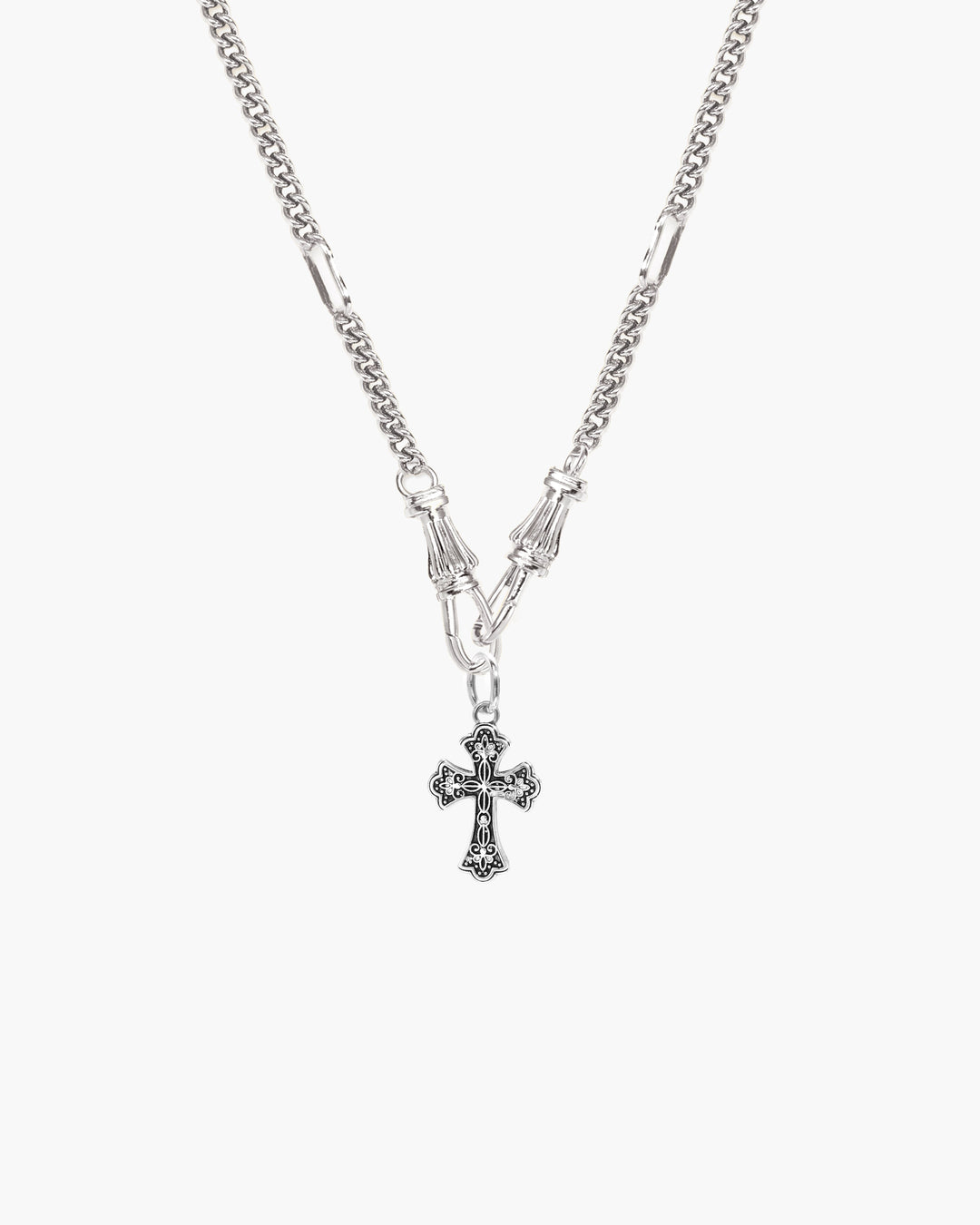 Feminine Gold-Edelstahl Halskette für Damen, mit robustem Charm Holder für täglichen Gebrauch.