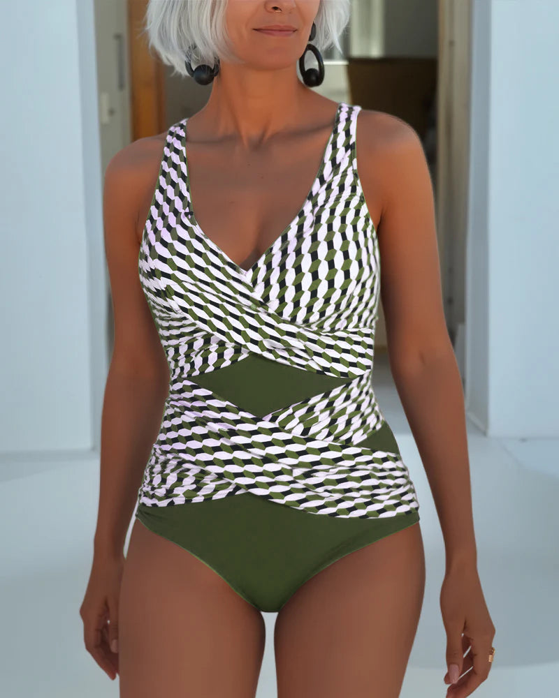 Stylischer Damen Badeanzug: Überkreuz-Design & Cutouts. Trendige Bademode für sommerliche Strand- & Pooltage.
