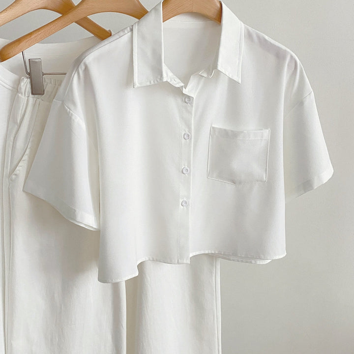 Bequeme Damen Cropped Bluse, kurzärmlig, modernes Oberteil für entspannte Tage.