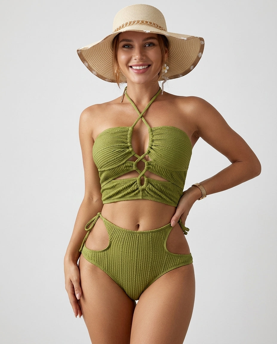 Damen Hochgeschnittener Neckholder Bikini Badeanzug, einfarbig. Figurschmeichelnde Bademode für Strand & Pool.