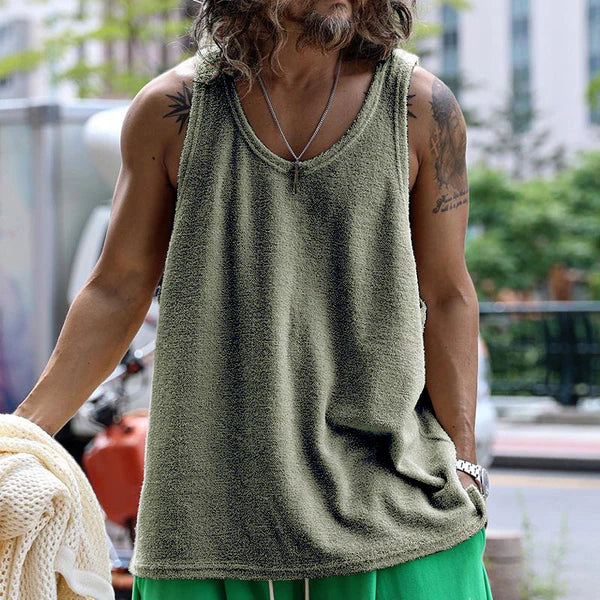 Herren Rundhals Tank-Top, leicht & atmungsaktiv für warme Tage. Ideal für Freizeit, Sport und Outdoor-Aktivitäten.
