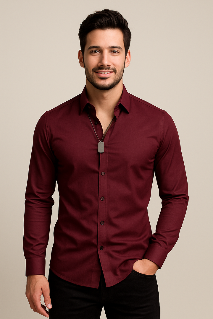 Körpernahes Herren Langarmhemd, stretchig & atmungsaktiv, perfekt für Freizeitlooks.