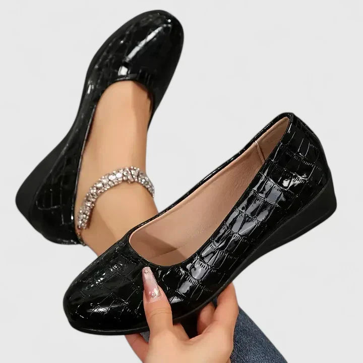 Elegante Damen Komfort Loafers mit rutschfester Sohle und Memory-Schaum. Ideal für sicheren und stilvollen Gang.