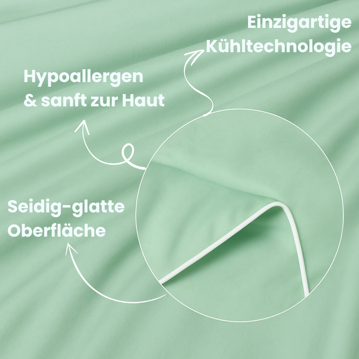 Erlebe ultimativen Schlafkomfort mit unserer kühlenden Eisseide-Decke, ideal für den Sommer.