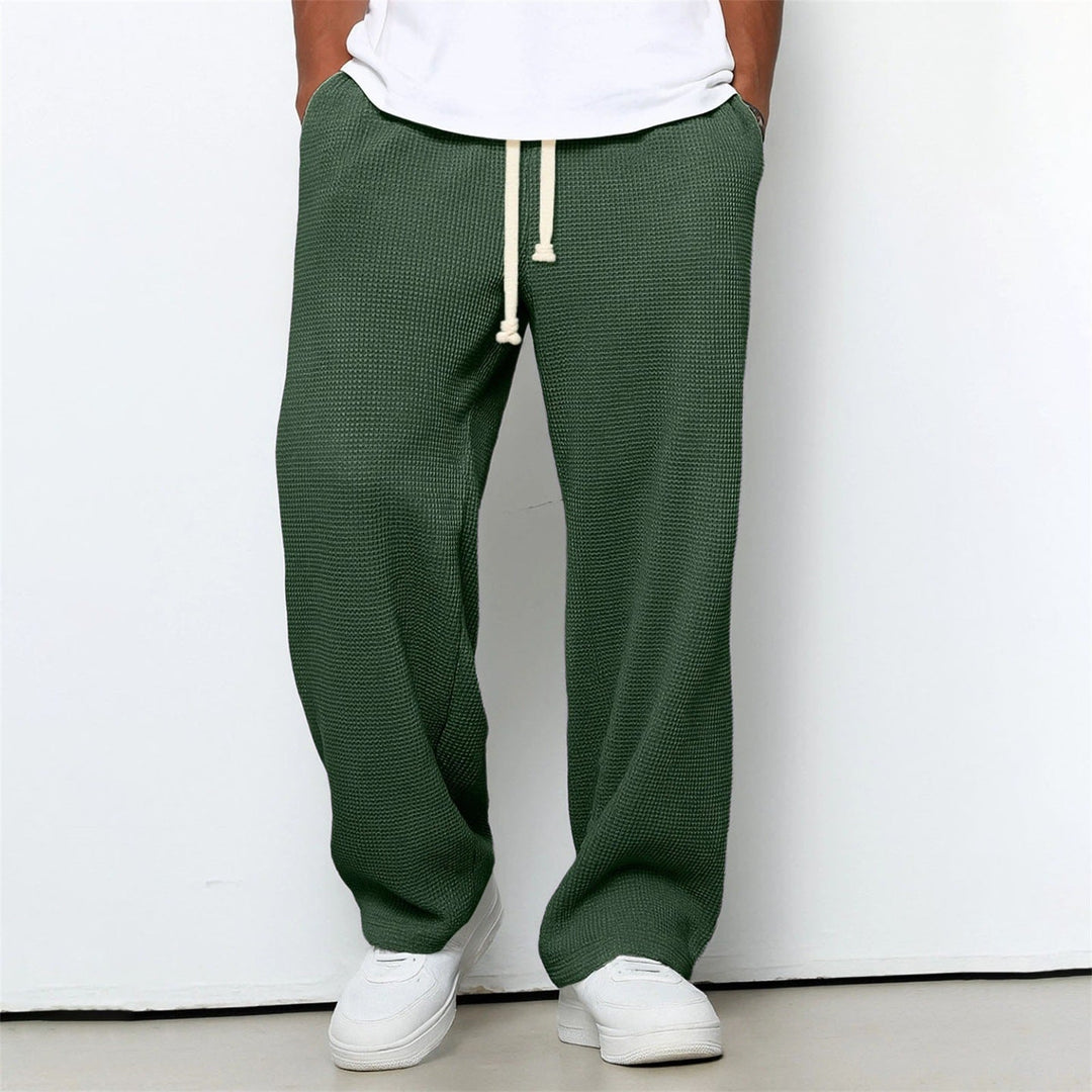 Hochwertige Herrenhose mit bequemer, lockerer Passform. Die perfekte Wahl für Freizeit, Sport & Alltagskomfort.