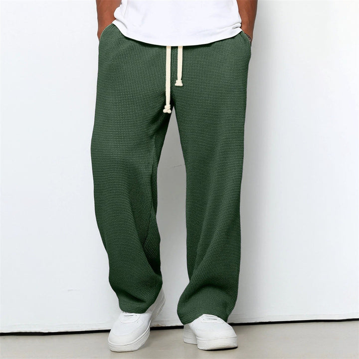 Hochwertige Herrenhose mit bequemer, lockerer Passform. Die perfekte Wahl für Freizeit, Sport & Alltagskomfort.
