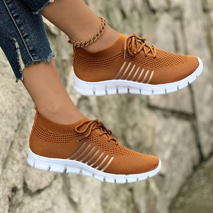 Damen Sneaker Tamara, die idealen leichten Alltagsschuhe. Bietet maximalen Komfort für jeden Tag.
