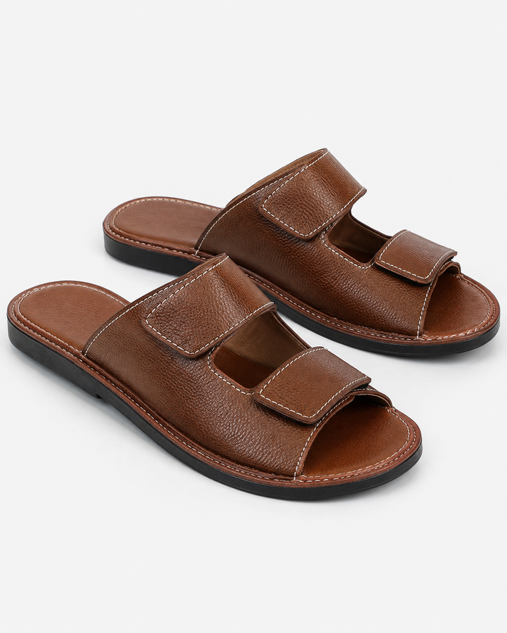 Langlebige wasserdichte Herrensandalen in Schwarz für Outdoor, Strand und Urlaub. Bequeme Freizeitschuhe.