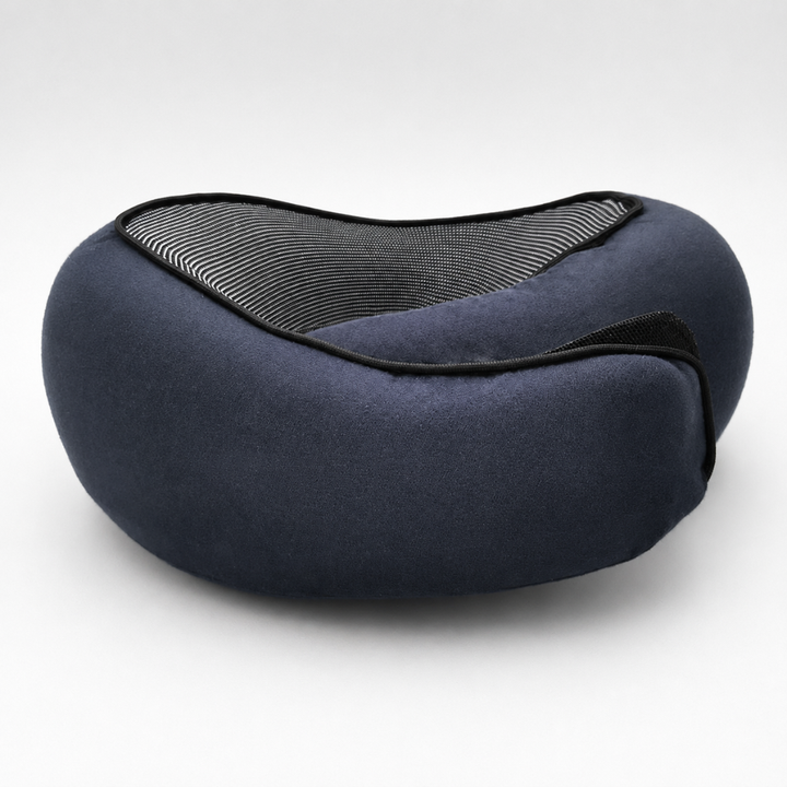 Modernes Unisex Reise Nackenkissen aus Memory Foam, perfekte Schlafhilfe für Pendler und Urlauber.