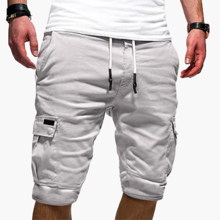 Bequeme & robuste Herren Cargo-Shorts mit Tunnelzug. Ideal als Freizeit- oder Outdoor-Shorts mit vielen Taschen.