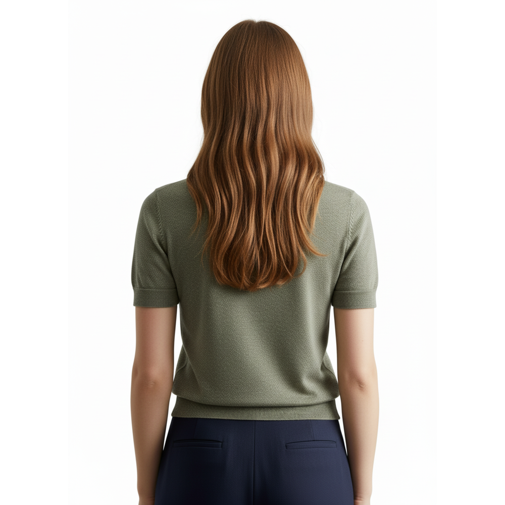 Modernes Damen Kurzarm T-Shirt Slim Fit. Rundhals, ideal für Frühling & Sommer, vielseitig kombinierbar.