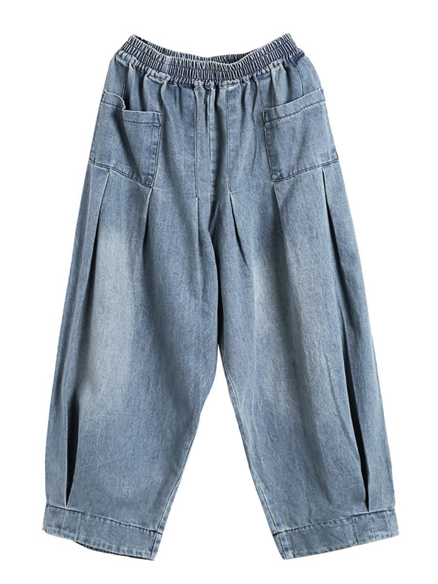 Detail der Nähte an der blauen Damen Baggy Jeans Hose, betont die hochwertige Streetwear-Qualität und Langlebigkeit.